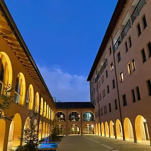 Corte Milano Hostel Rozzano